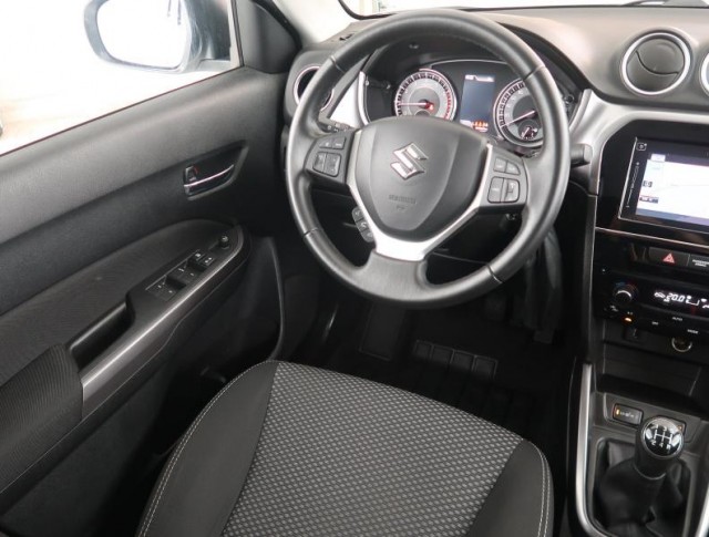 Suzuki Vitara  1.6 VVT Premium