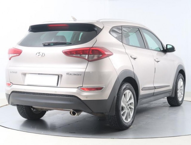 Hyundai Tucson  1.7 CRDi 