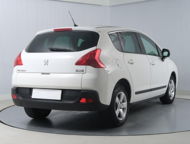 Peugeot 3008  1.6 HDi 