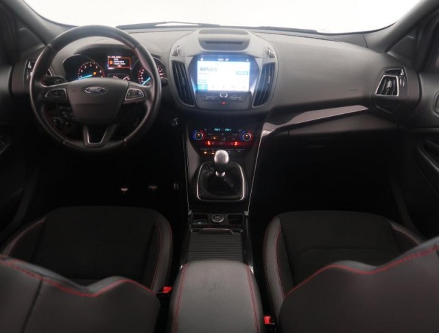 Ford Kuga  1.5 EcoBoost ST-Line