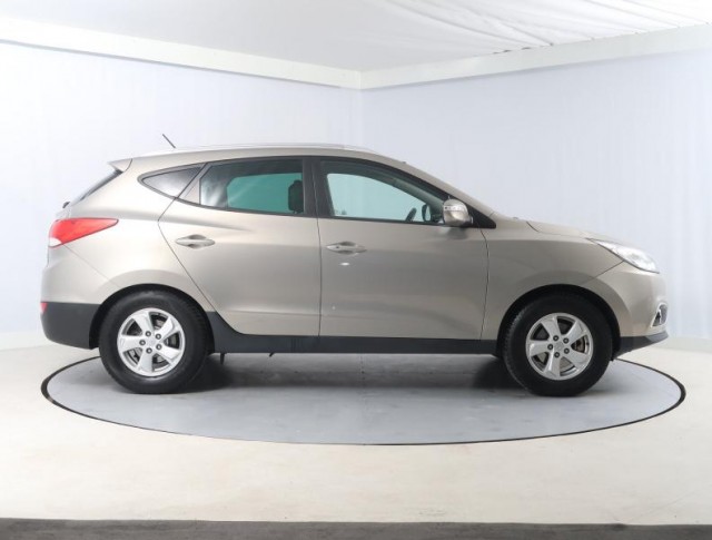 Hyundai ix35  2.0 CRDi 