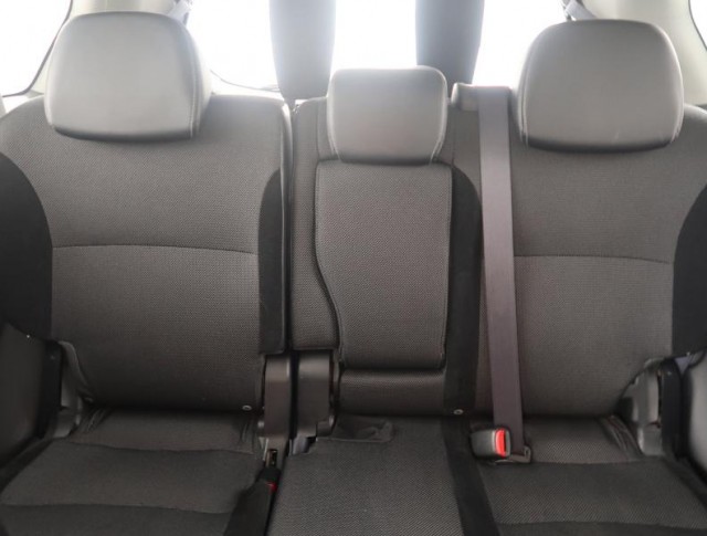 Mitsubishi Outlander  2.2 DI-D 