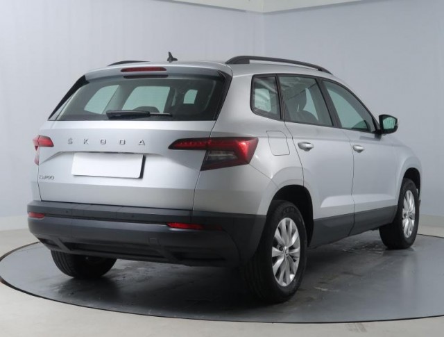 Škoda Karoq  1.0 TSI Ambition Plus