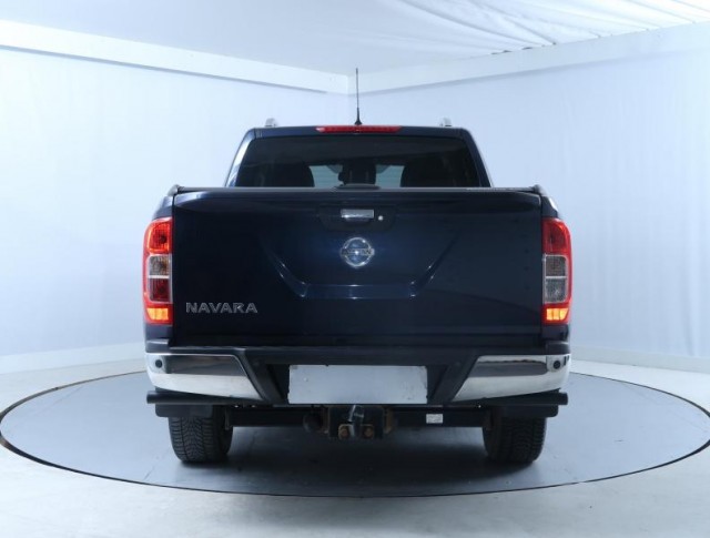 Nissan Navara  2.3 dCi 