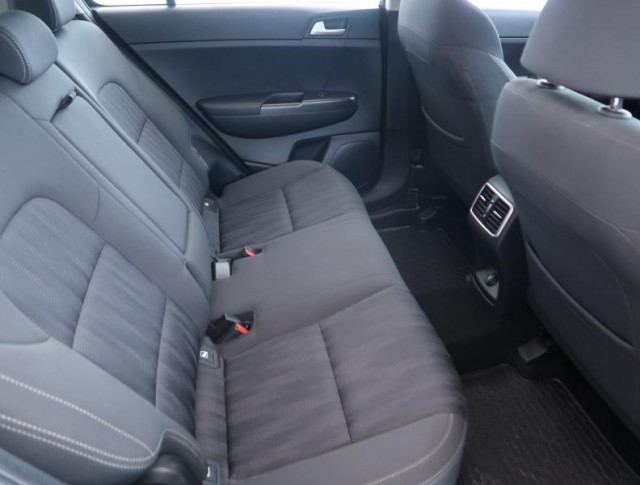 Kia Sportage  1.7 CRDi 