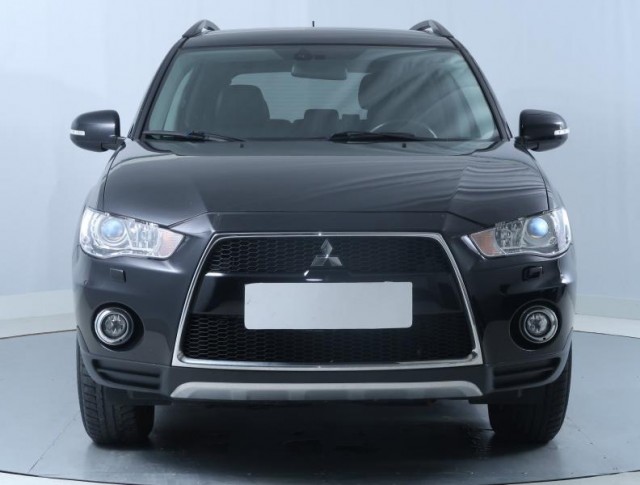 Mitsubishi Outlander  2.2 DI-D 