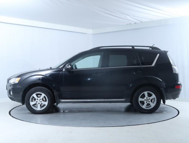 Mitsubishi Outlander  2.2 DI-D 