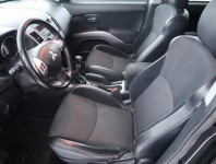 Mitsubishi Outlander  2.2 DI-D 