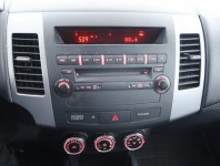 Mitsubishi Outlander  2.2 DI-D 