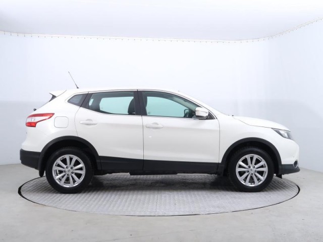 Nissan Qashqai  1.6 dCi Visia