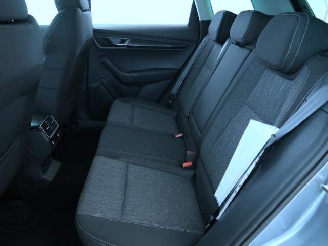 Škoda Karoq  1.0 TSI 