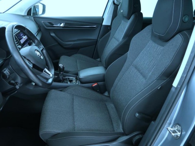 Škoda Karoq  1.0 TSI 