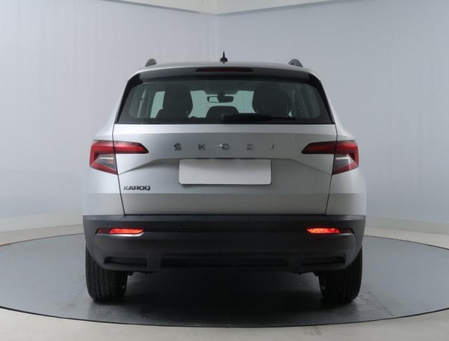 Škoda Karoq  1.0 TSI Ambition Plus