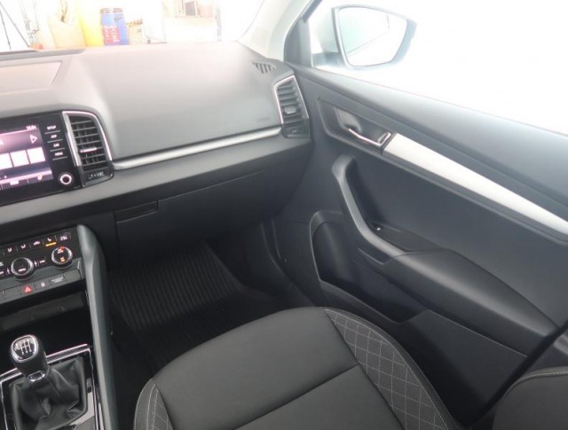 Škoda Karoq  1.0 TSI Ambition Plus