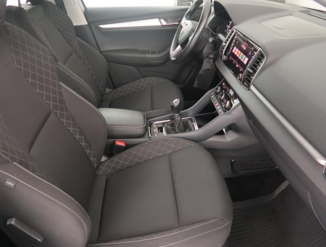 Škoda Karoq  1.0 TSI Ambition Plus