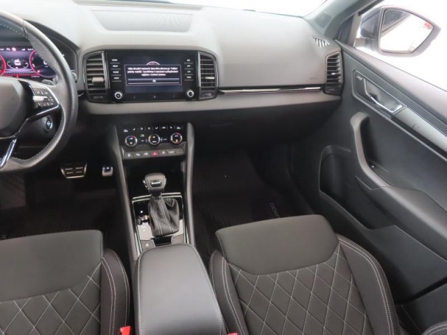 Škoda Karoq  1.5 TSI Sportline