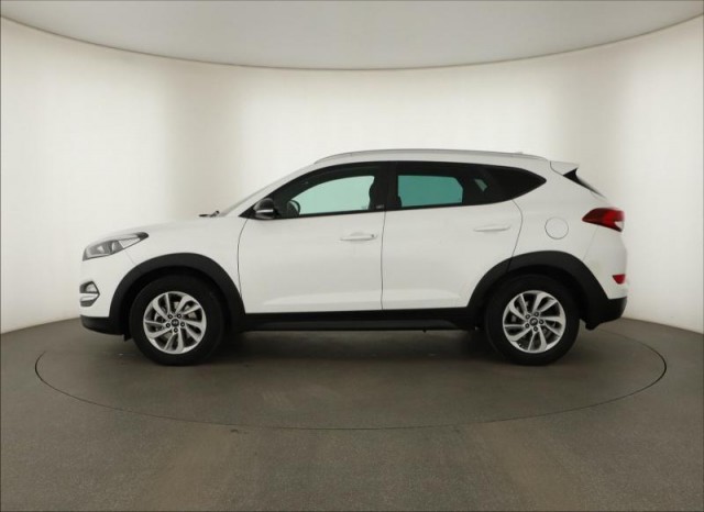 Hyundai Tucson  1.7 CRDi 