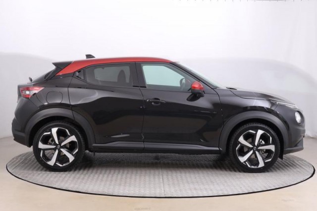 Nissan Juke  1.0 DIG-T N-Connecta