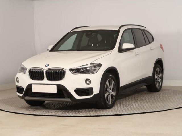 BMW X1  sDrive18i 