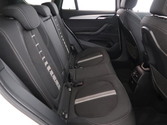 BMW X1  sDrive18i 