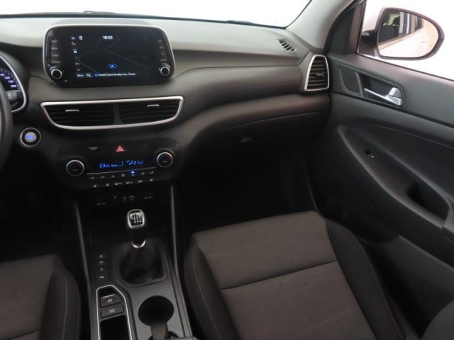 Hyundai Tucson  1.6 CRDi Adventure