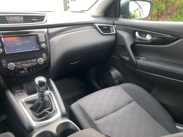 Nissan Qashqai  1.2 DIG-T 