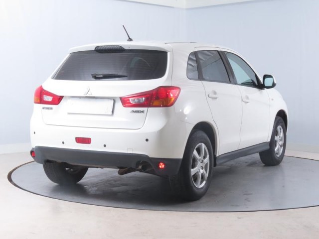 Mitsubishi ASX  1.6 MIVEC 