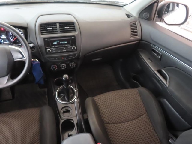 Mitsubishi ASX  1.6 MIVEC 