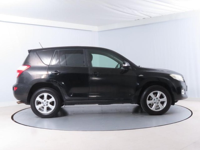 Toyota RAV 4  2.2 D-4D 