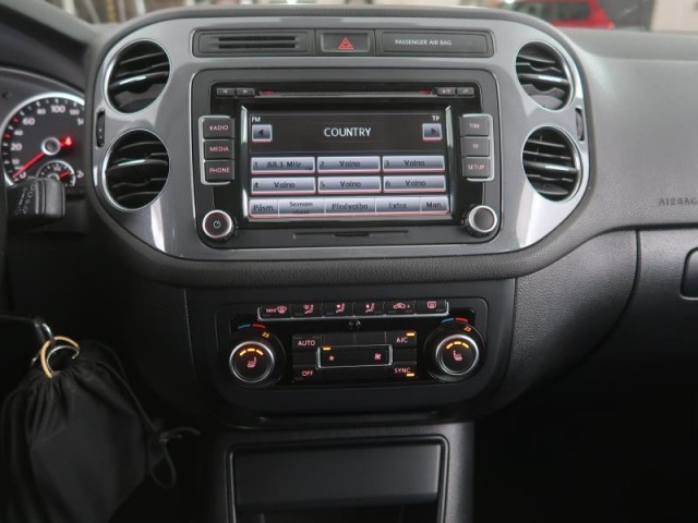 Volkswagen Tiguan  2.0 TDI 