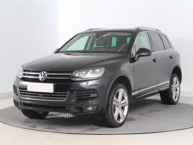 Volkswagen Touareg  3.0 TDI R-Line