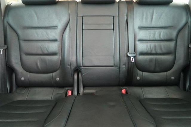 Volkswagen Touareg  3.0 TDI R-Line