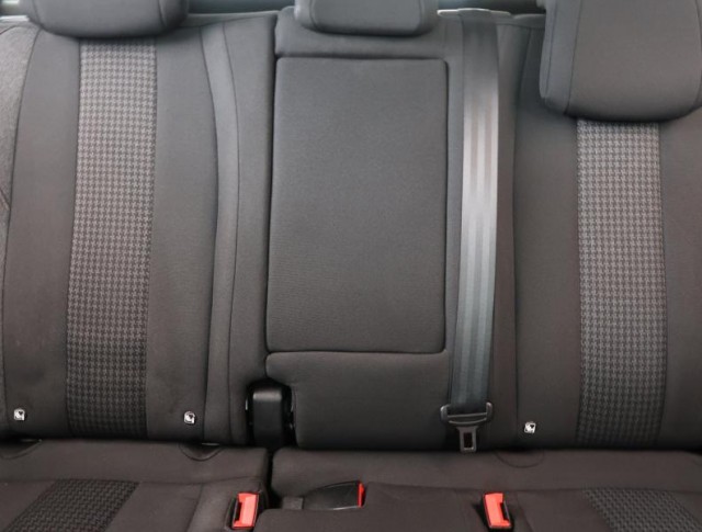 Peugeot 3008  1.2 PureTech 