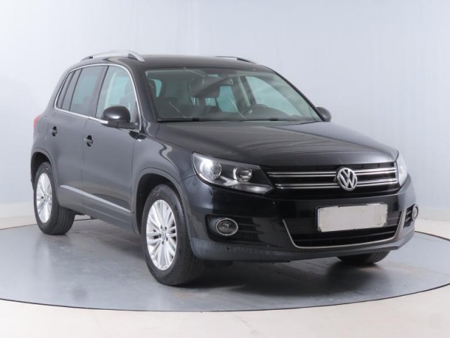 Volkswagen Tiguan  2.0 TDI Sport