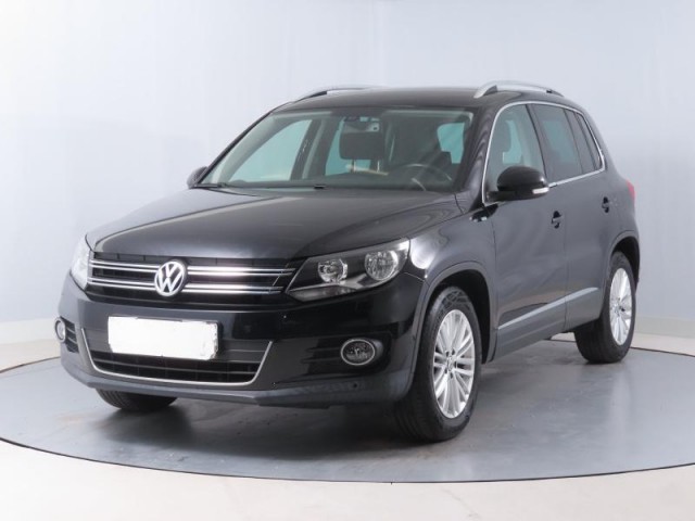 Volkswagen Tiguan  2.0 TDI Sport