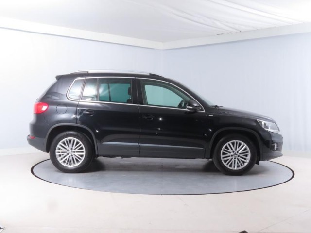 Volkswagen Tiguan  2.0 TDI Sport