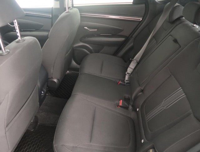 Hyundai Tucson  1.6 T-GDI 48V MHEV Smart