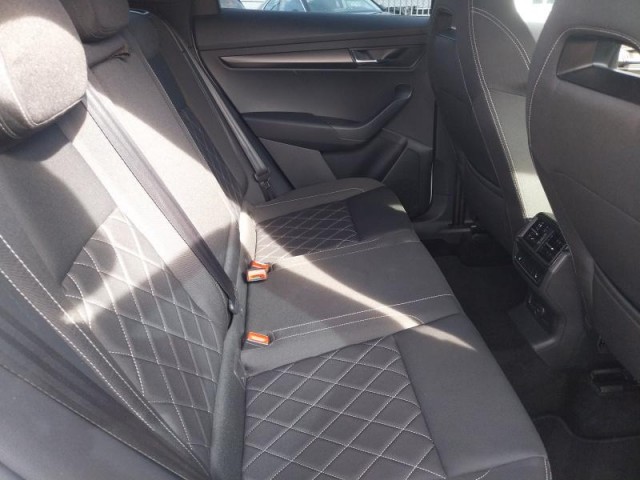 Škoda Karoq  1.5 TSI Sportline