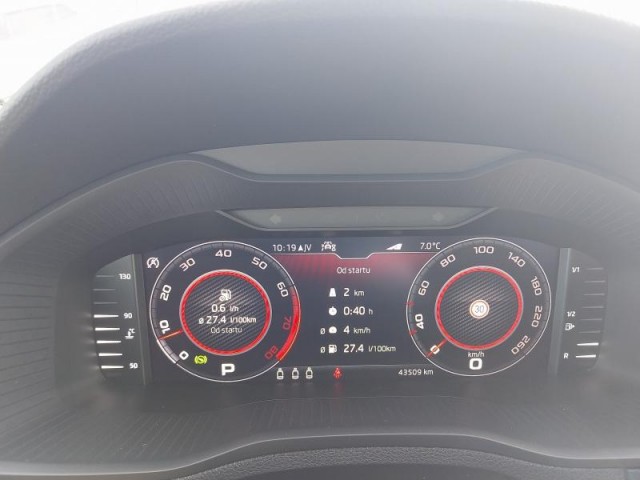 Škoda Karoq  1.5 TSI Sportline