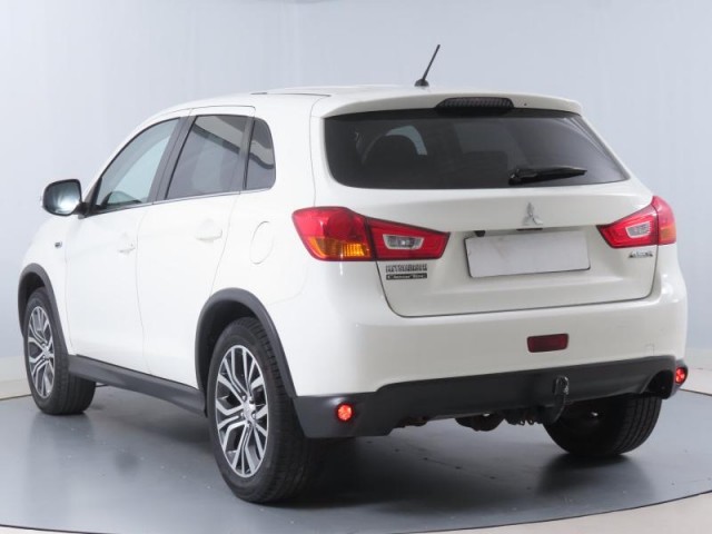 Mitsubishi ASX  1.6 MIVEC Intense