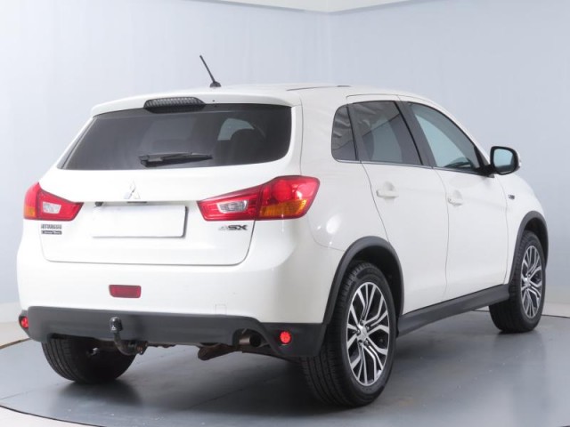 Mitsubishi ASX  1.6 MIVEC Intense