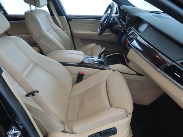 BMW X6  xDrive35d 
