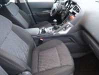 Peugeot 3008  1.6 HDi 