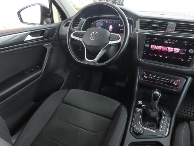 Volkswagen Tiguan  2.0 TDI Elegance