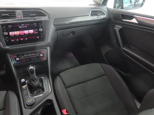 Volkswagen Tiguan  2.0 TDI Elegance