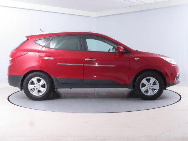 Hyundai ix35  2.0 CVVT 