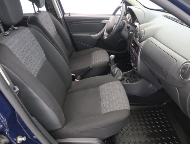 Dacia Duster  1.6 16V 