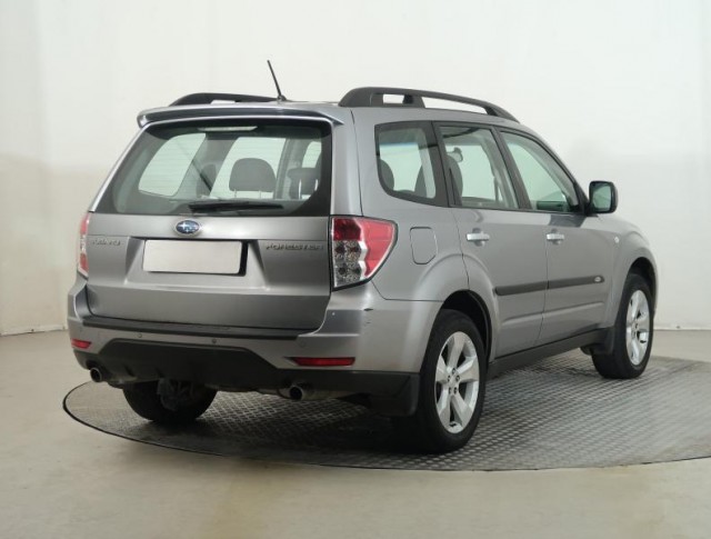 Subaru Forester  2.5 