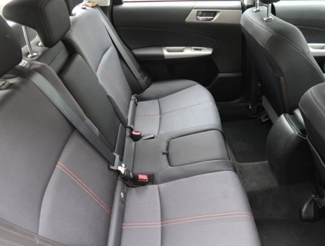 Subaru Forester  2.5 