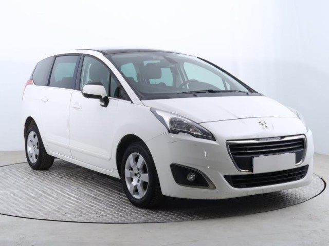 Peugeot 5008  1.6 HDi Active Pack